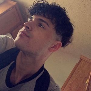 Meet your Posher, Collin